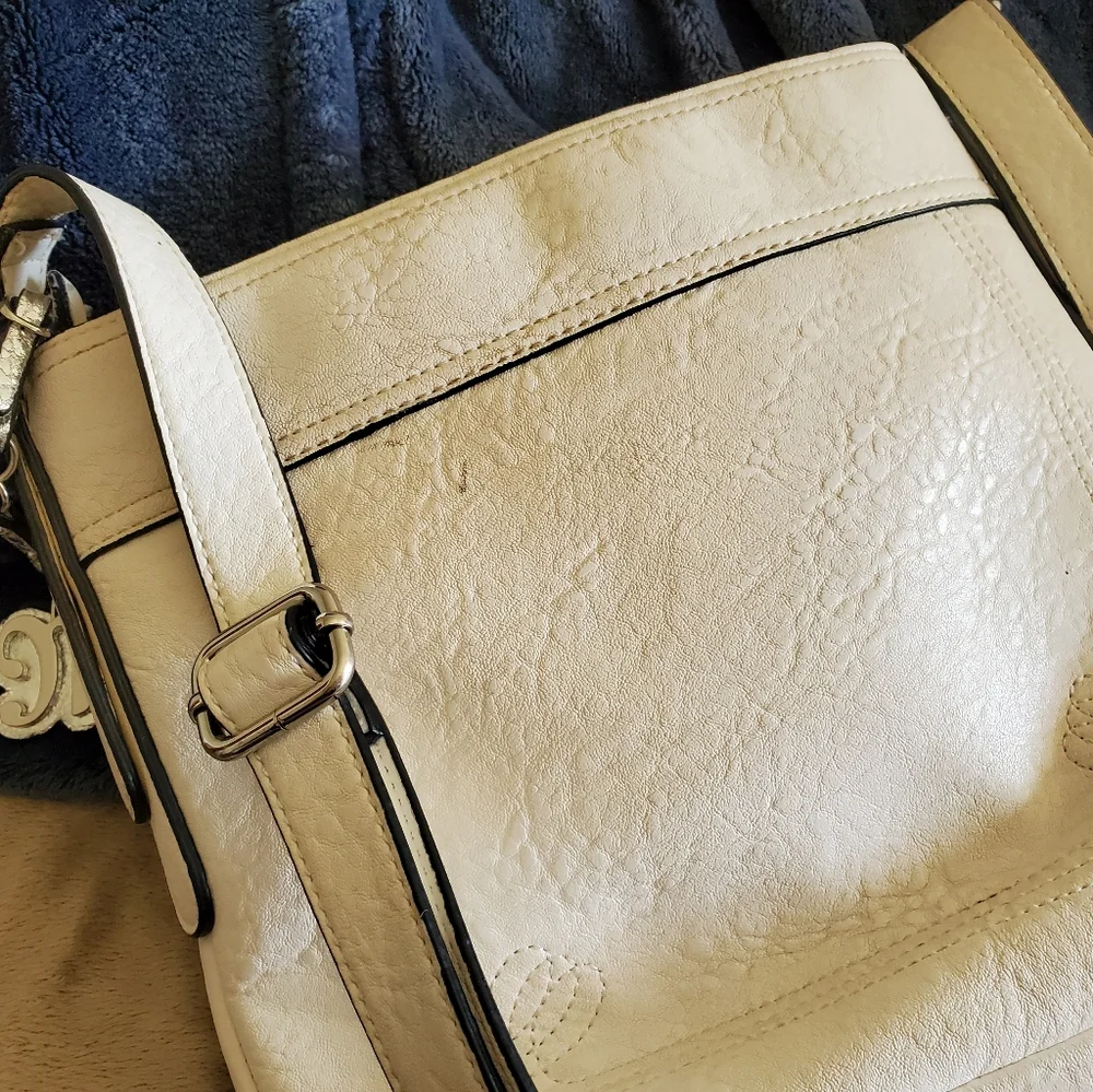 COPY - RARE Vintage Cross Body New! No Tags 💜 - Picture 8 of 9